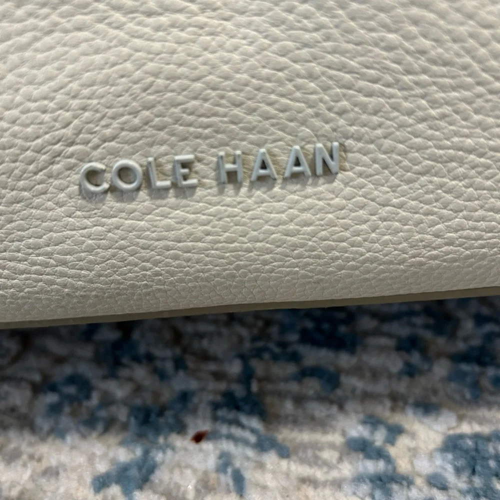 Cole Haan Grand Ambition Convertible Backpack. - Picture 4 of 11